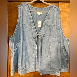 Universal Thread Light Blue Denim Tie-Front Utility Vest